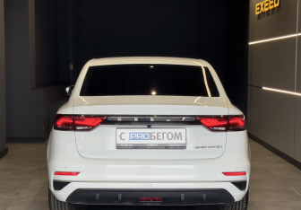Подержанный автомобиль Geely Emgrand 2023 года (6 фото)