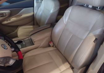 Подержанный автомобиль Nissan Murano Suv 2017 года (21 фото)