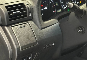 Подержанный автомобиль Lexus RX 2011 года (12 фото)