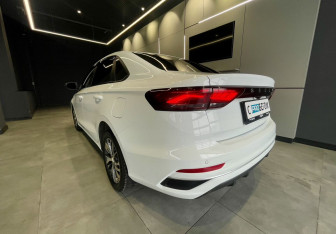 Подержанный автомобиль Geely Emgrand 2023 года (7 фото)