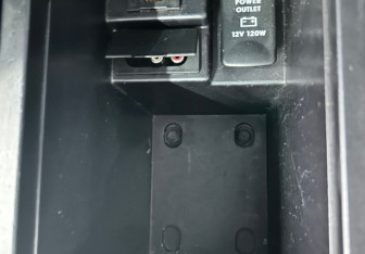 Подержанный автомобиль Mitsubishi Outlander 2010 года (16 фото)