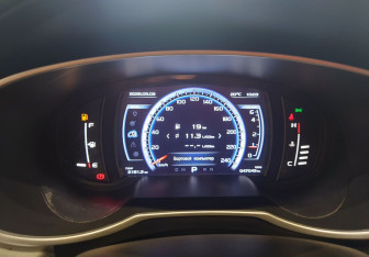 Подержанный автомобиль Geely Atlas 2021 года (14 фото)