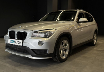Подержанный автомобиль BMW X1 2014 года (2 фото)