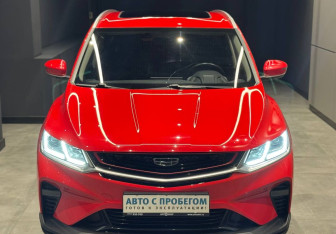 Подержанный автомобиль Geely Coolray 2020 года (3 фото)