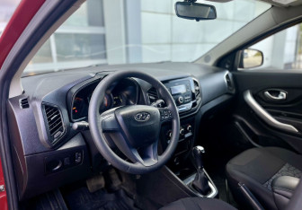 Подержанный автомобиль LADA (ВАЗ) XRAY 2019 года (16 фото)