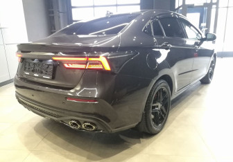 Подержанный автомобиль Omoda S5 GT 2023 года (6 фото)