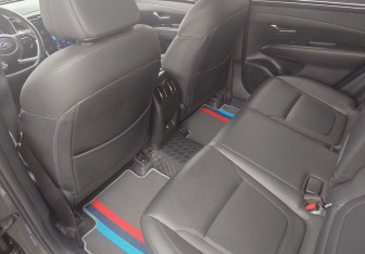 Подержанный автомобиль Hyundai Tucson 2022 года (3 фото)