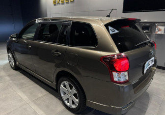 Подержанный автомобиль Toyota Corolla Wagon 2013 года (5 фото)