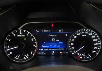 Подержанный автомобиль Nissan Murano Suv 2018 года (11 фото)