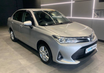 Подержанный автомобиль Toyota Corolla Sedan 2018 года (2 фото)