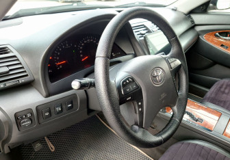 Подержанный автомобиль Toyota Camry Sedan 2008 года (14 фото)