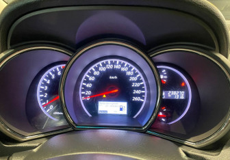 Подержанный автомобиль Nissan Murano Suv 2012 года (12 фото)