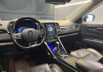 Подержанный автомобиль Renault Koleos 2018 года (10 фото)