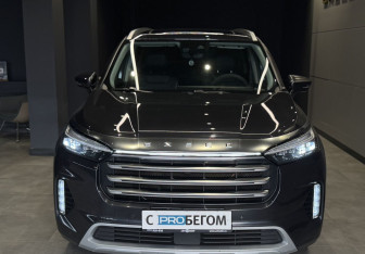 Подержанный автомобиль Exeed VX 2022 года (3 фото)