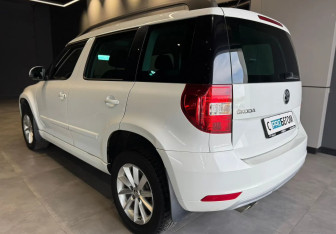 Подержанный автомобиль Skoda Yeti 2017 года (5 фото)