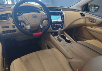 Подержанный автомобиль Nissan Murano Suv 2017 года (22 фото)