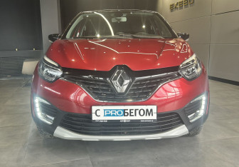 Подержанный автомобиль Renault Kaptur 2020 года (3 фото)