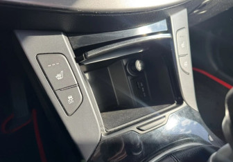 Подержанный автомобиль Hyundai i40 Sedan 2014 года (20 фото)