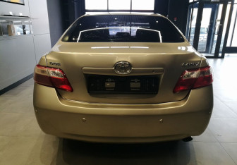Подержанный автомобиль Toyota Camry Sedan 2008 года (6 фото)