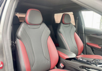Подержанный автомобиль Geely Coolray 2024 года (6 фото)