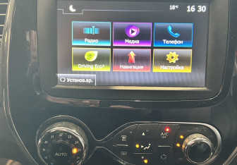 Подержанный автомобиль Renault Kaptur 2020 года (13 фото)