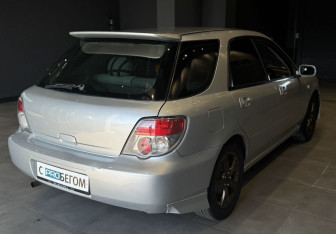 Подержанный автомобиль Subaru Impreza Wagon 2001 года (5 фото)