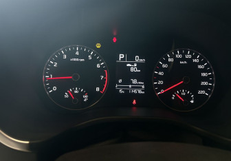 Подержанный автомобиль Kia Rio Sedan 2020 года (12 фото)