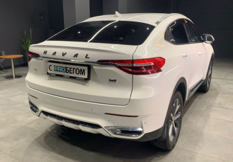 Подержанный автомобиль Haval F7x 2020 года (7 фото)