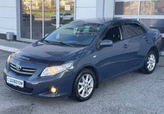 Подержанный автомобиль Toyota Corolla Sedan 2007 года (2 фото)