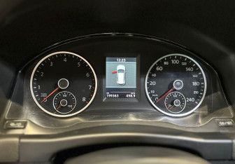 Подержанный автомобиль Volkswagen Tiguan 2013 года (13 фото)