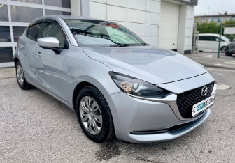 Подержанный автомобиль Mazda 2 Hatchback 2020 года (2 фото)
