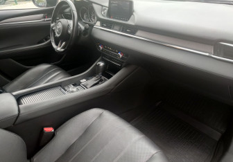Подержанный автомобиль Mazda 6 Sedan 2022 года (25 фото)