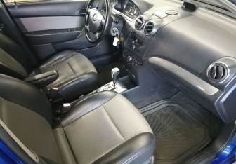 Подержанный автомобиль Daewoo Gentra Hatchback 2009 года (11 фото)