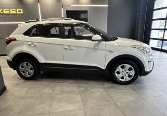 Подержанный автомобиль Hyundai Creta 2020 года (5 фото)