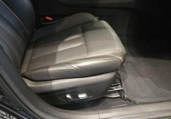 Подержанный автомобиль Omoda S5 GT 2023 года (11 фото)