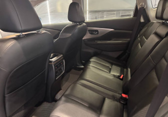 Подержанный автомобиль Nissan Murano Suv 2018 года (19 фото)