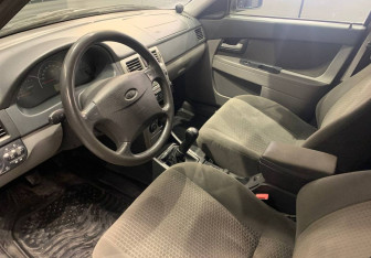 Подержанный автомобиль LADA (ВАЗ) Priora Hatchback 2010 года (11 фото)