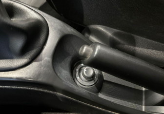 Подержанный автомобиль Renault Duster 2018 года (12 фото)