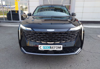 Подержанный автомобиль Geely Atlas 2024 года (7 фото)