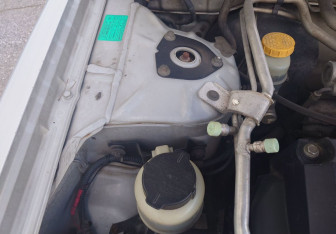 Подержанный автомобиль Nissan Sunny Sedan 2000 года (14 фото)