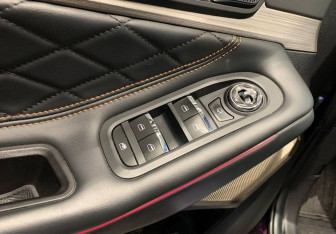 Подержанный автомобиль Exeed TXL 2022 года (9 фото)