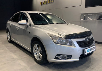 Подержанный автомобиль Chevrolet Cruze Sedan 2012 года (2 фото)