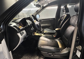 Подержанный автомобиль Mitsubishi Pajero Sport 2012 года (9 фото)