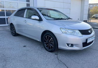Подержанный автомобиль Toyota Allion 2008 года (3 фото)