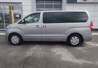 Подержанный автомобиль Hyundai H-1 2020 года (2 фото)