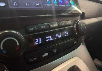 Подержанный автомобиль Honda CR-V 2008 года (11 фото)