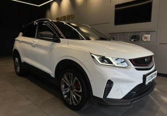 Подержанный автомобиль Geely Coolray 2023 года (4 фото)