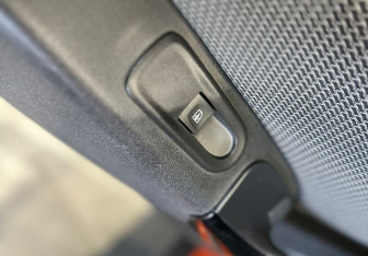 Подержанный автомобиль Renault Duster 2018 года (9 фото)