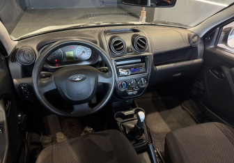 Подержанный автомобиль LADA (ВАЗ) Granta Sedan 2014 года (8 фото)