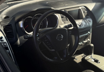 Подержанный автомобиль Nissan Murano Suv 2013 года (9 фото)